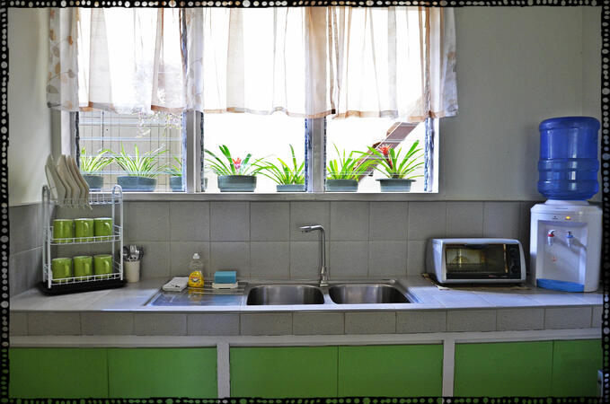 Indoor kitchen & wash area